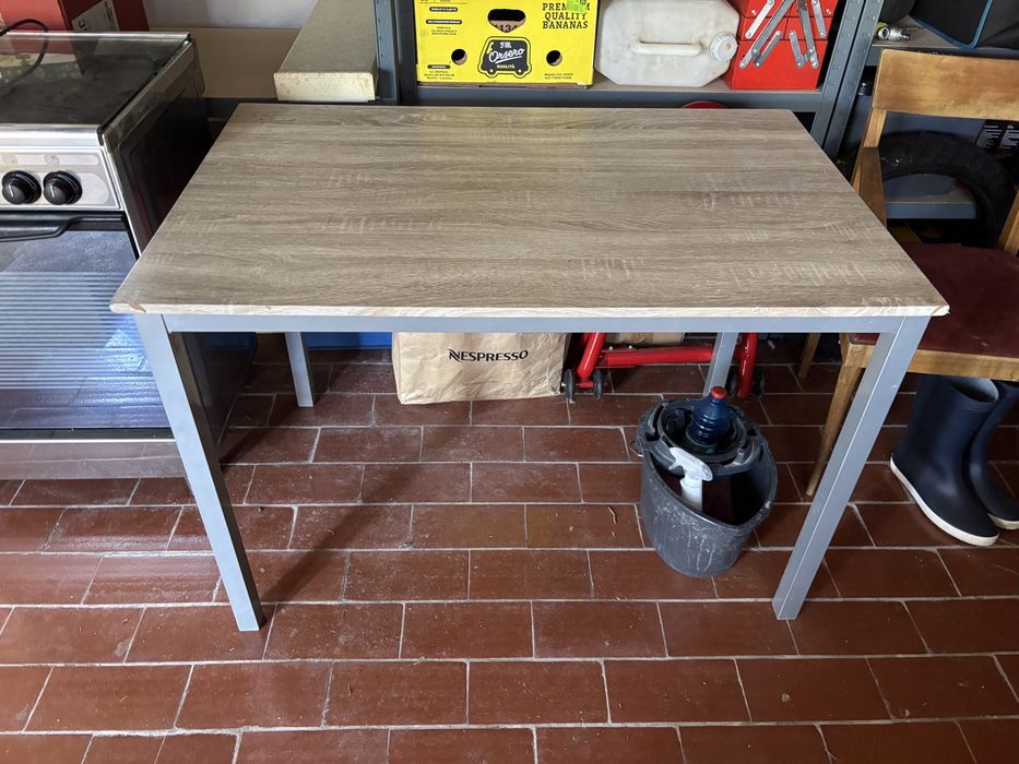 Mesa de refeicao