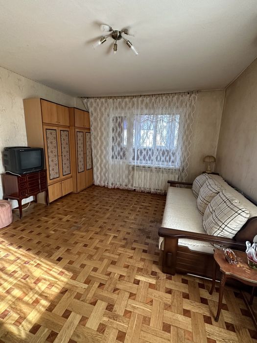 Сдам светлую уютную квартиру район Южного рынка