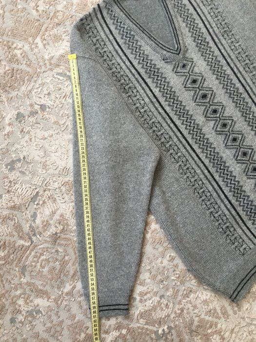 Светр кофта нарядна