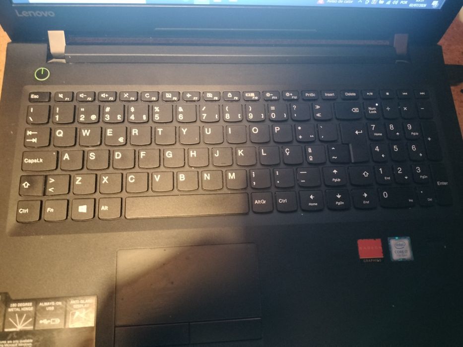 Lenovo v150 processador i7