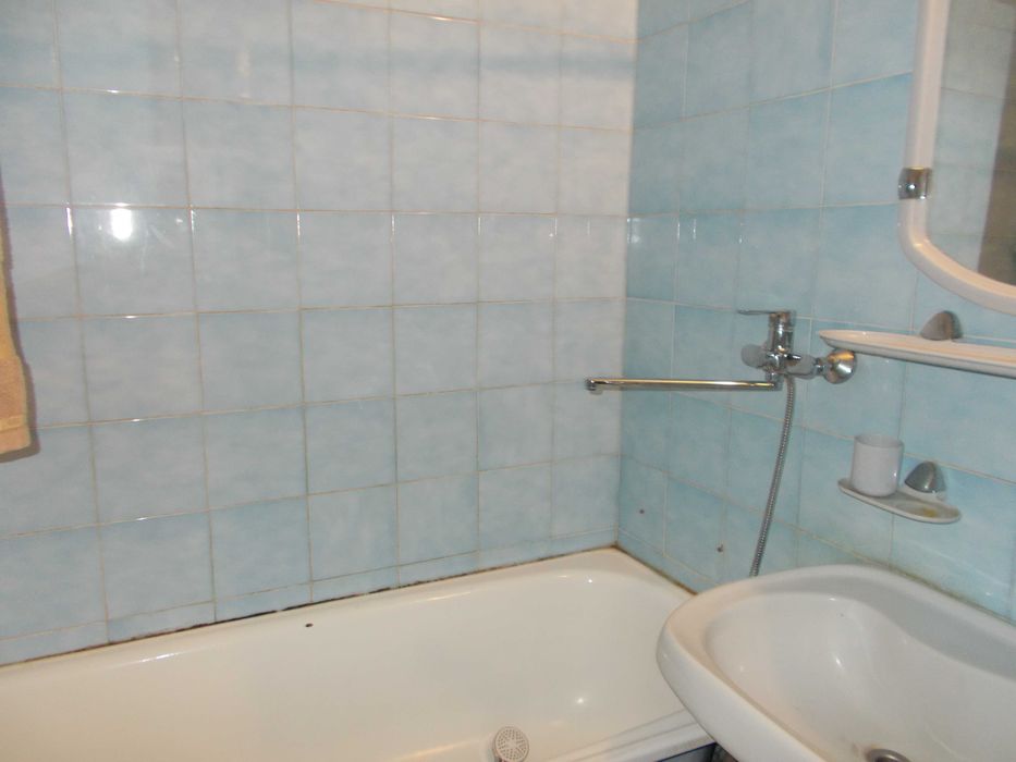 Продам 2-х кімнатну квартиру 55 м2 3\13 поверх м. Чернігів