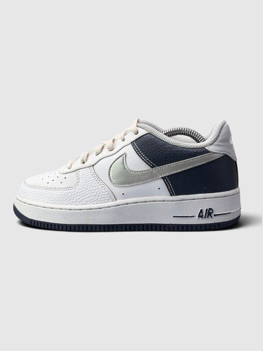 Buty Sportowe Nike Air Force 1 LV8 Biały Granatowy Rozmiar 38.5