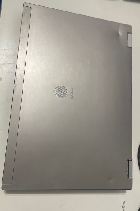 Lenovo idealpad 1 15IGL7 + Hp Elitebook 8440p and a Free mouse