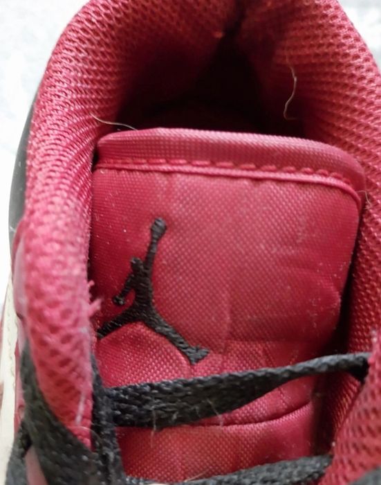 Czerwono- Czarne buty Nike Air Jordan 1 Low