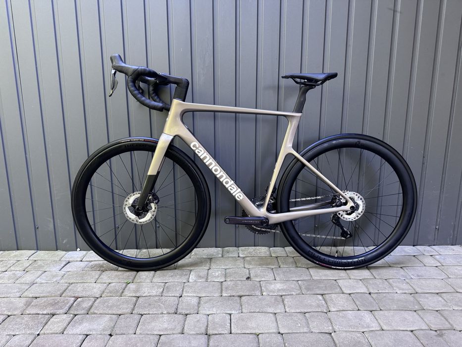 Новий Cannondale SuperSix EVO.