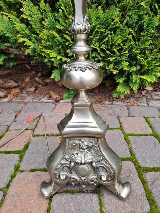 Piękna stylowa lampa stojąca Podłogowa