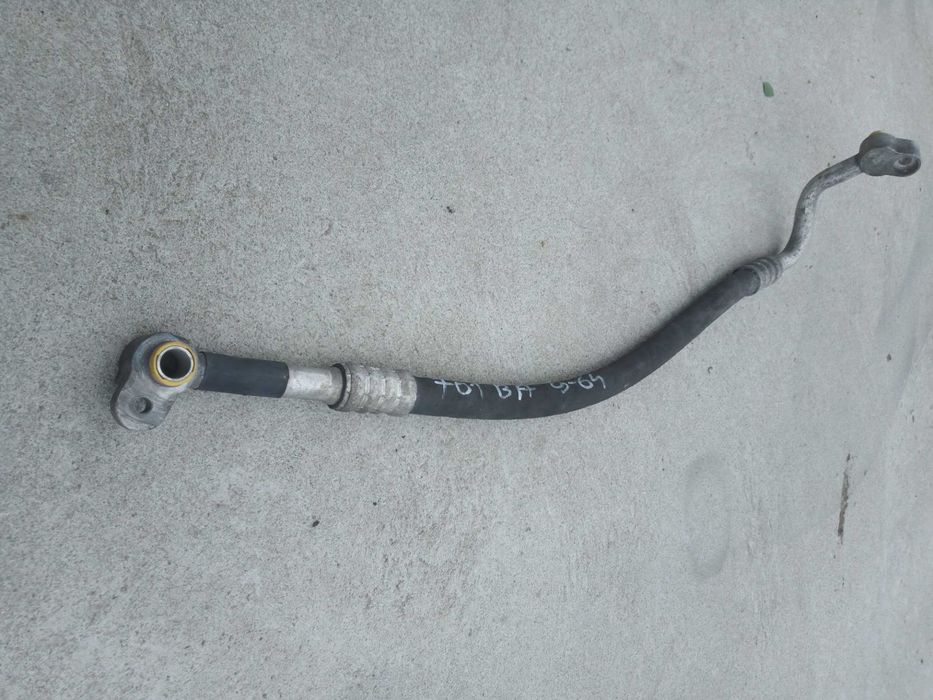 Audi A4 B7 wąż rurka klimatyzacji 1,6 2,0B 8E0260701BA 9-64