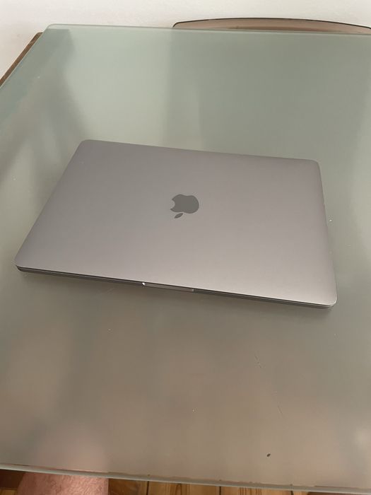 MacBook Pro de 13” 2018 para reparação
