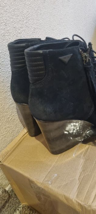 Diesel botins novos tamanho 37