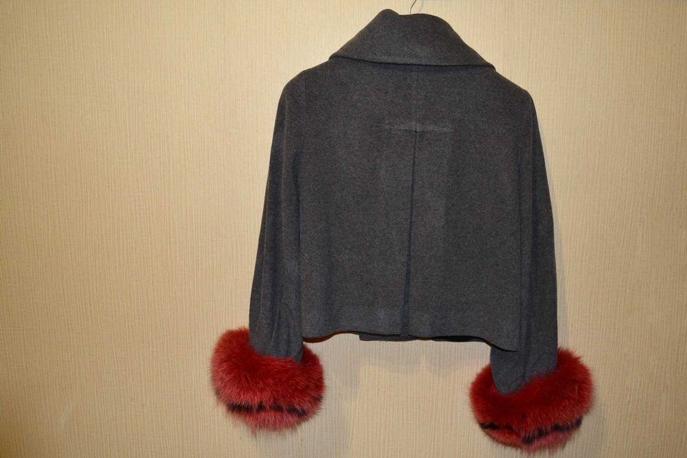 Роскошное шерстяное полу - пальто пиджак жакет куртка  Max Mara