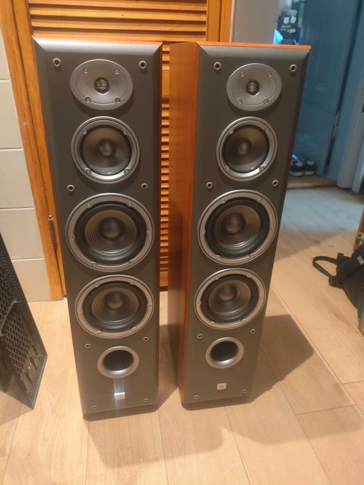 Sprzedam kolumny JBL E80