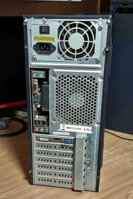 ПК MSIA68HM-E33, Athlon X4 845, GT 630, ОЗУ 8Gb, SSD240GB и WDG500GB.