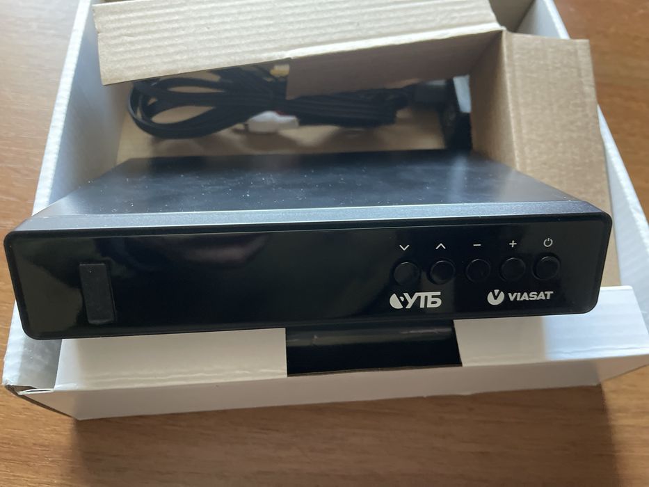 Продаю Супутниковий HD Приймач Viasat SRT 7602 - Готовий до перегляду