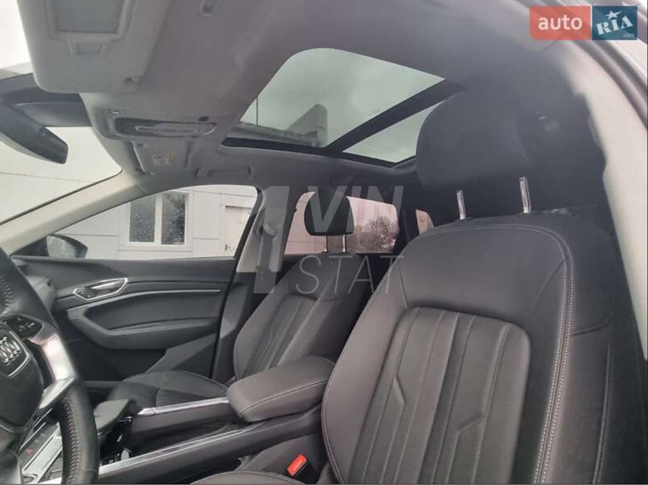 Audi Etron Q8 , 95kw , європа , не бита, обмін на нерухомість