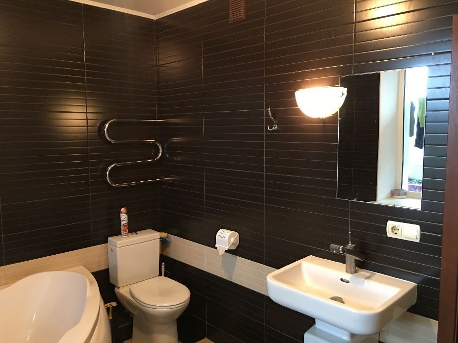 НОВЫЙ ХОСТЕЛ КИЕВ М. Контрактовая площадь Ул. Межигорская 5 Общежитие