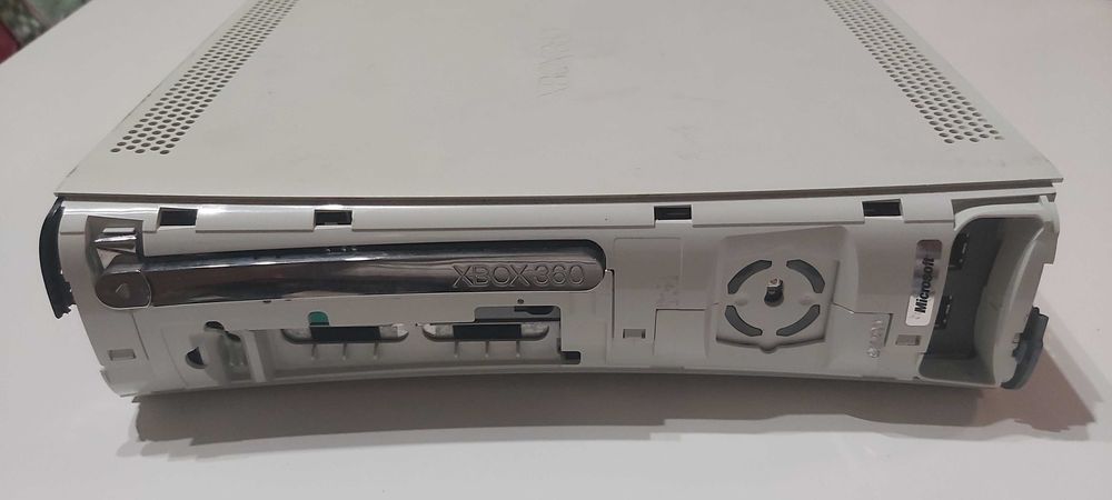 Consola Microsoft Xbox 360 Branca XBOX360 Phat Fat -Avariada