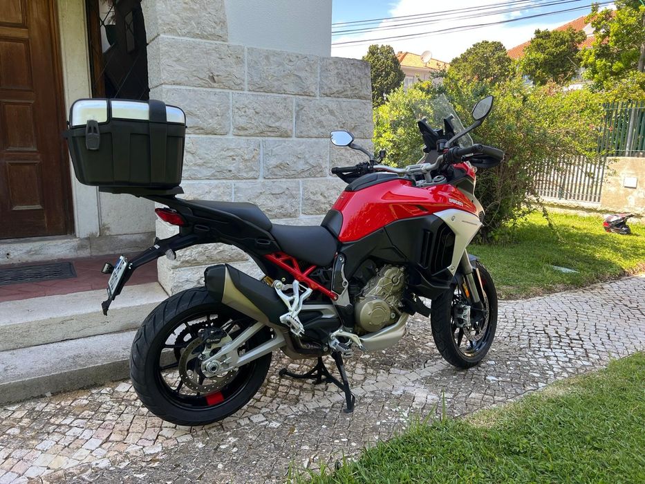 Ducati multistrada V4S Nacional