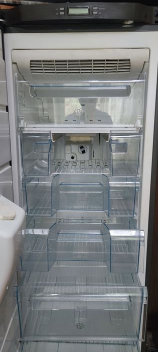 Electrolux EUFG29800X —  морозильна камера морозильна  шафа