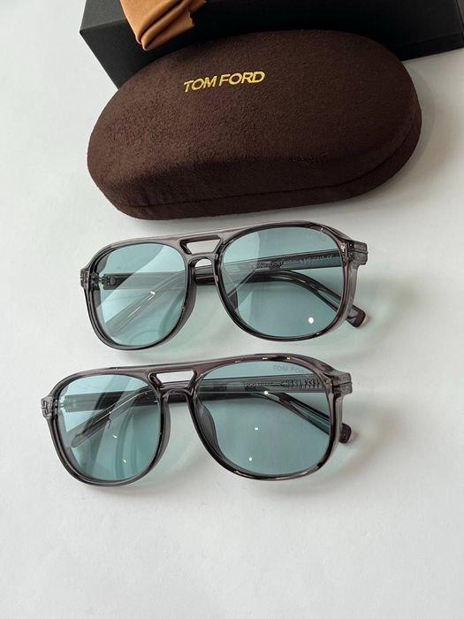 Топові окуляри TOM FORD