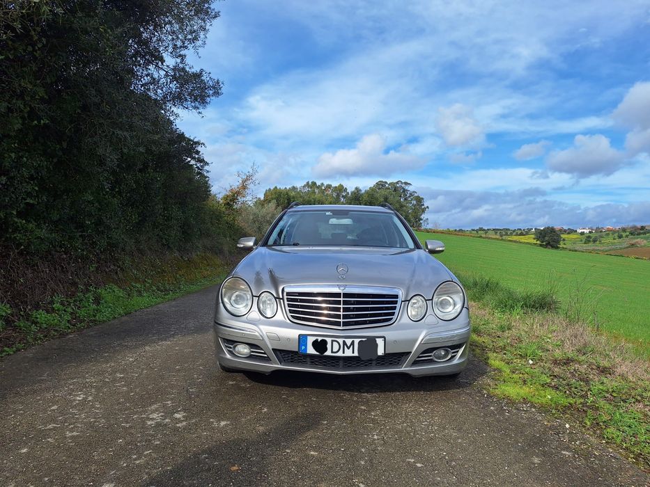 Mercedez Benz E 220
