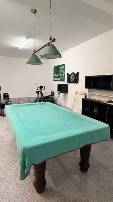 Mesa de bilhar francês