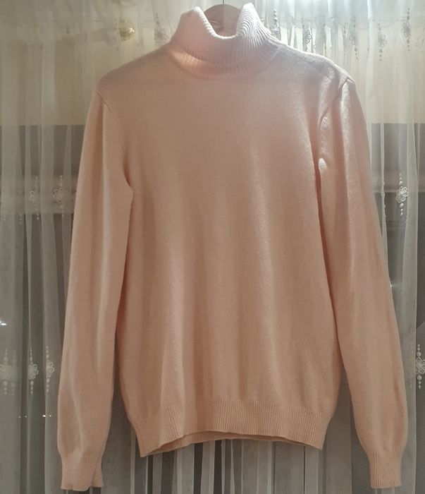 Продам жіночий гольф  Woolovers в гарному стані 1