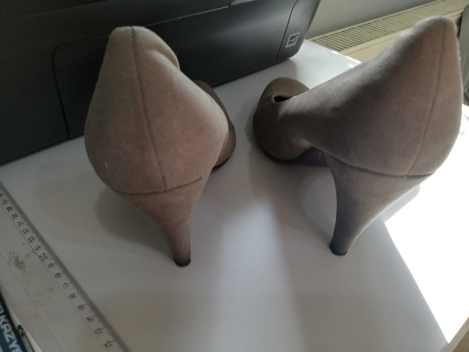 Czółenka rozmiar 39