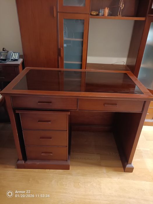 Secretária e móvel gavetas excelente estado