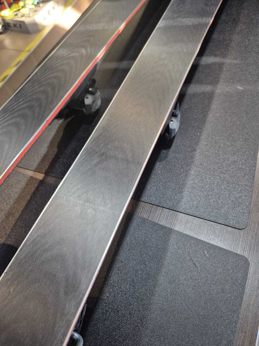 Narty Volkl Peregrine 80 177cm N-309