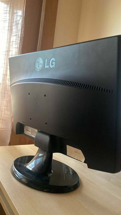 Monitor LG FLatron447257261648783361