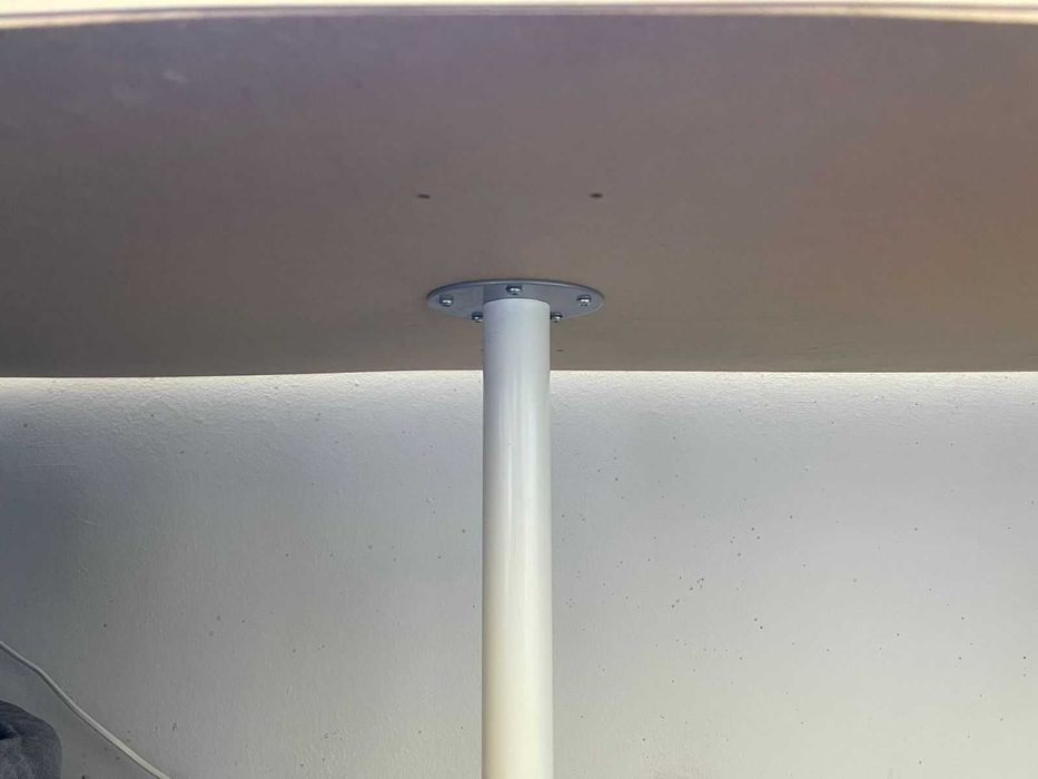 Mesa/ secretária IKEA 200x60 em perfeitas condições