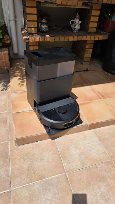 Roomba Plus 505 com base autowash