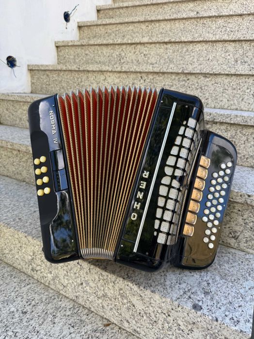 Concertina Hohner Norma IV 4 Voz. M. 6. C