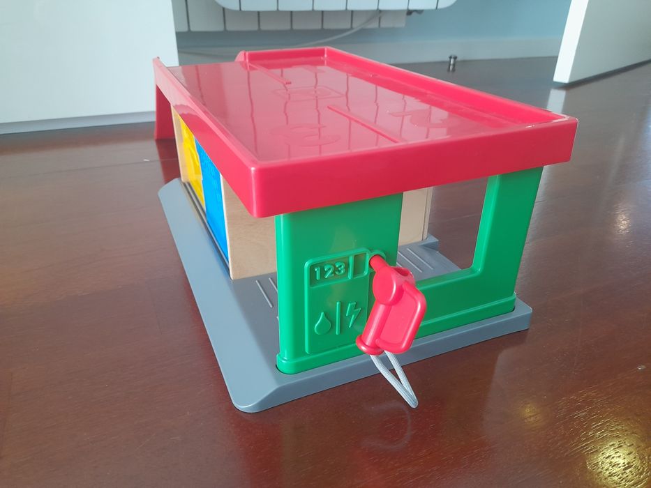 Brinquedo de Criança em ótimo estado.