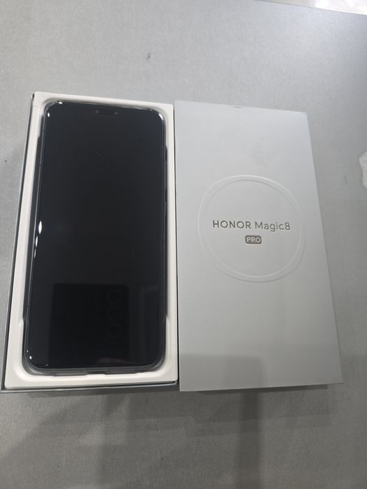Honor magic 8 pro