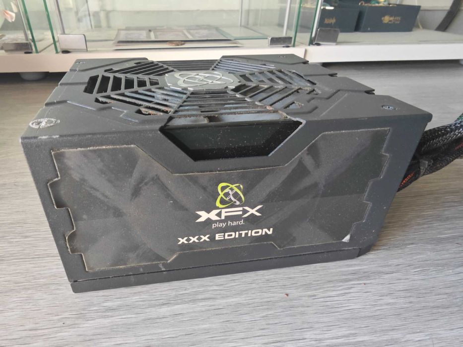 PSU Fonte de Alimentação XFX 650W XXX Edition 80 Plus Bronze