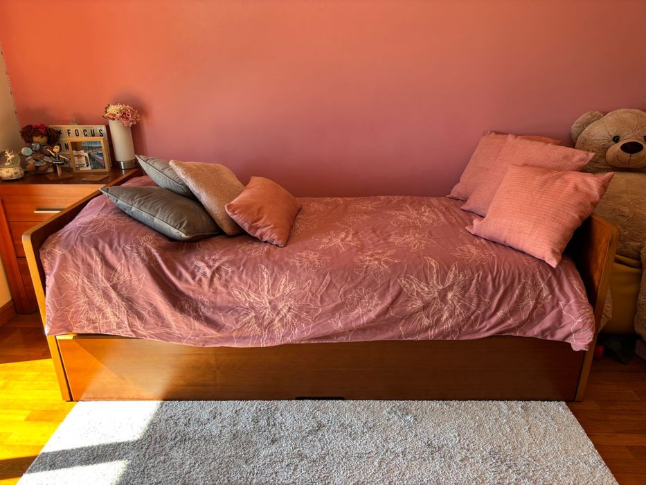 Cama de solteiro extensível para casal