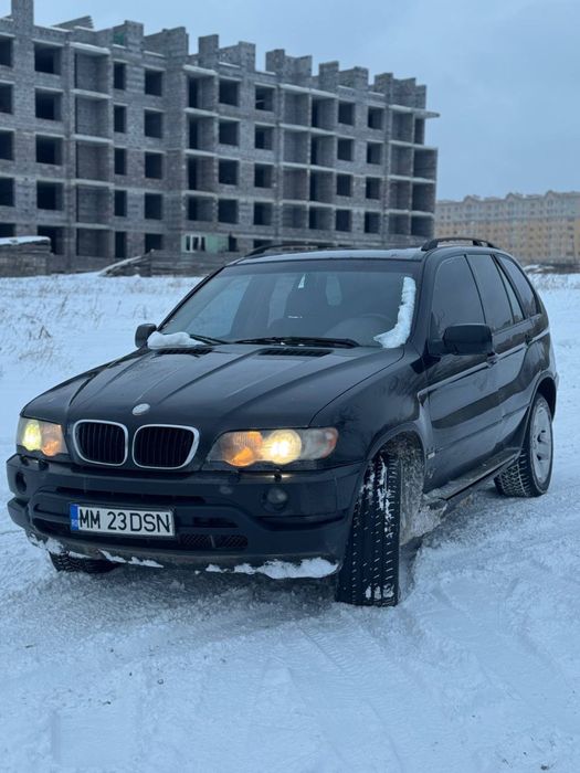 Продам BMW X5 e53