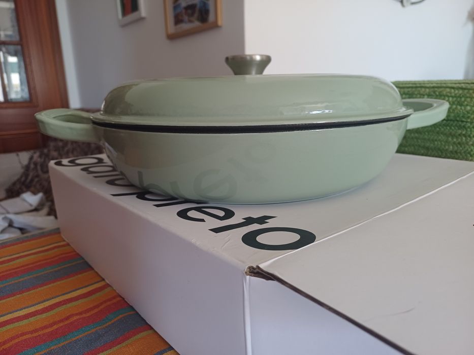 Panela/caçarola de ferro fundido