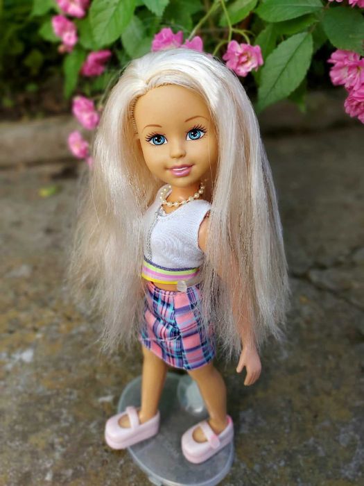 Кукла Барби Подросток серия Подружки Mattel