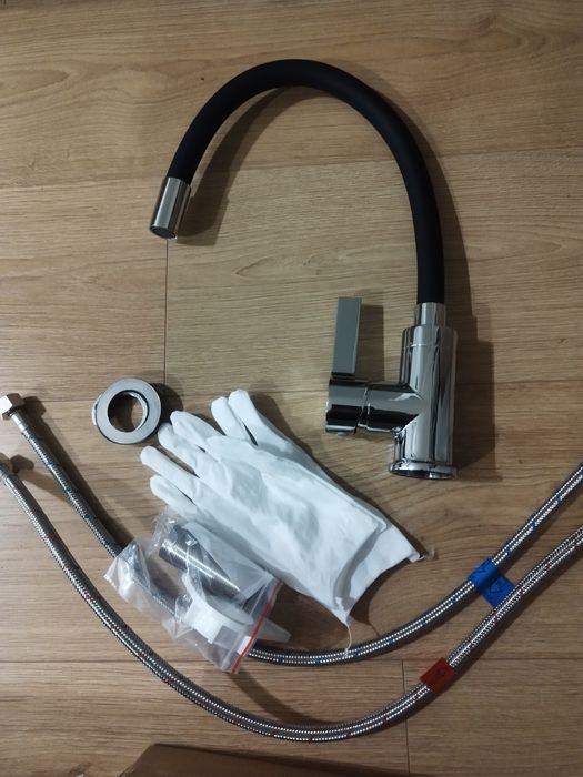 Torneira de cozinha preta flexível de alta qualidade