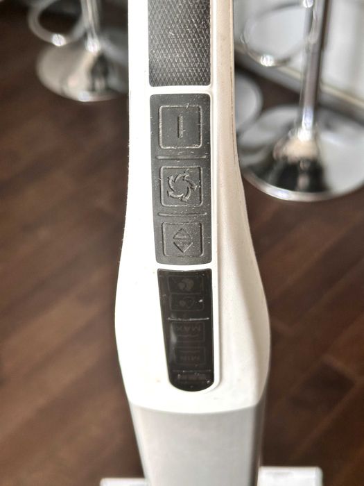 Bezprzewodowy mop elektryczny Karcher FC 7 Premium