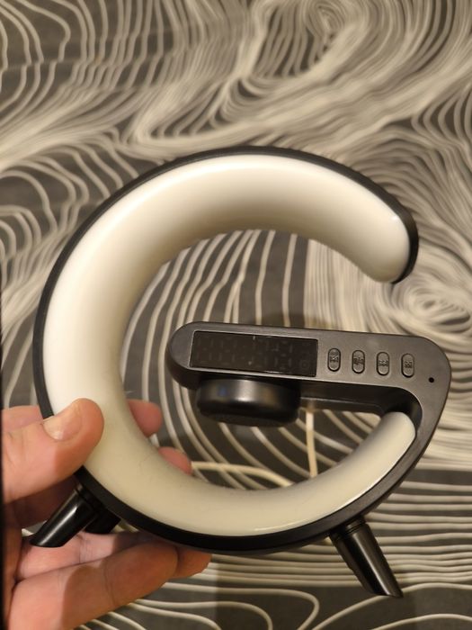 Relógio + Candeeiro + Despertador+ Carregador