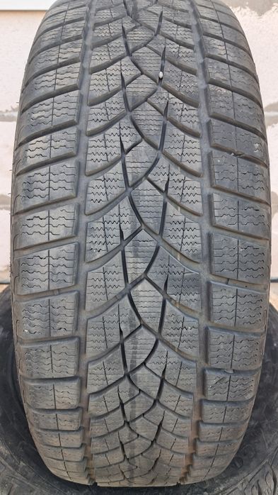 Goodyear UltraGrip Performance Gen-1 235/55 R18 104H — 7 мм