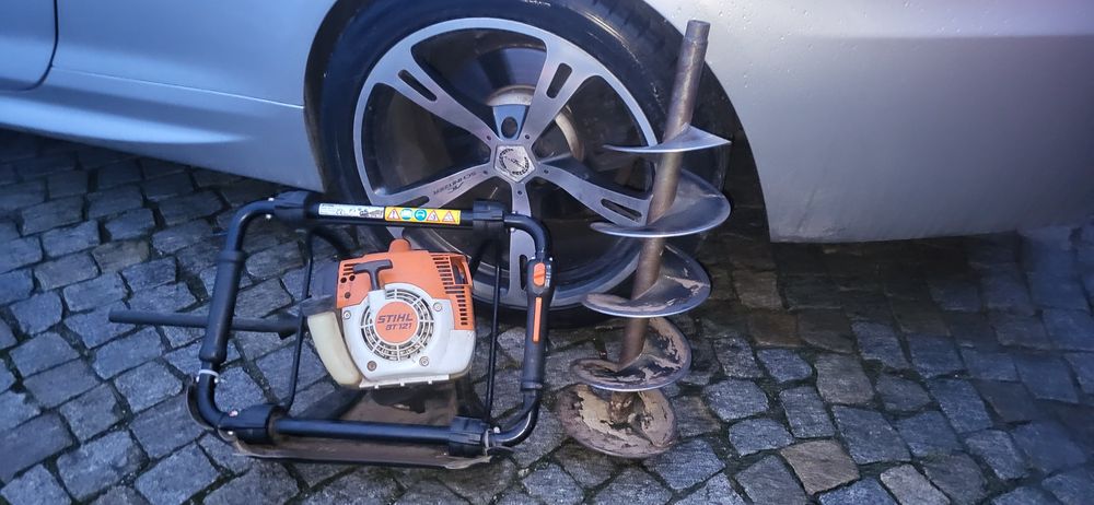 Wiertnica spalinowa Stihl bt 121 z wiertłem 20cm stan bdb
