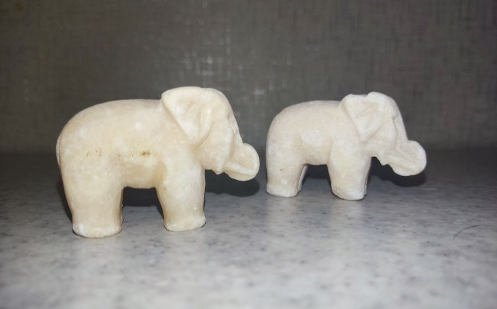 Фигурки слоников