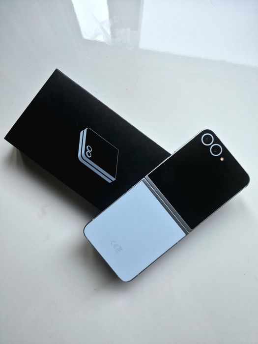 Samsung Galaxy Z Flip 6 idealny stan – oryginalny zestaw