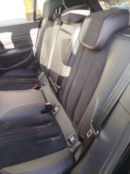 Bancos e quartelas Peugeot 308 GTI