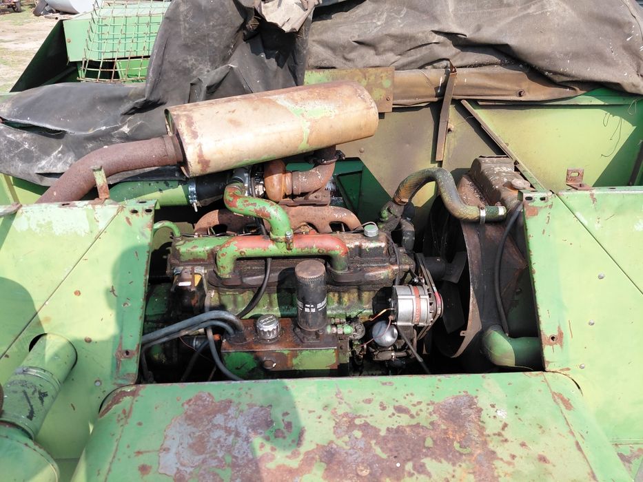 Комбайн Johne Deere 975 4.2 м