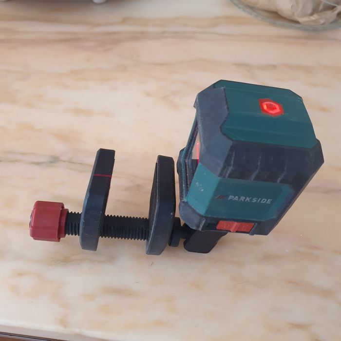 Laser da parquisaide como novo